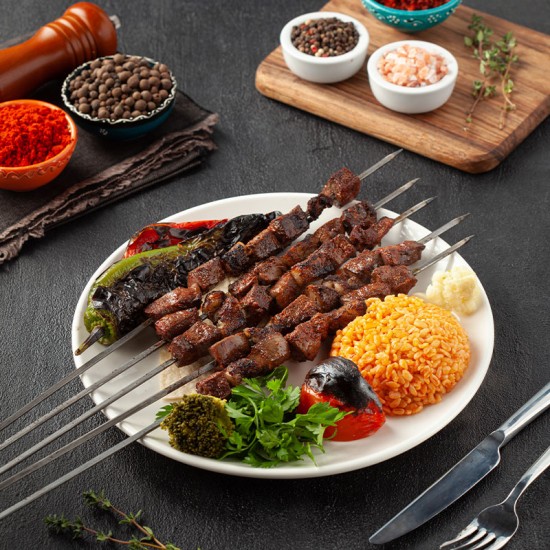 Kuzu Ciğer (Kuzu ciğer eti, fırın lavaş,köz domates biber)