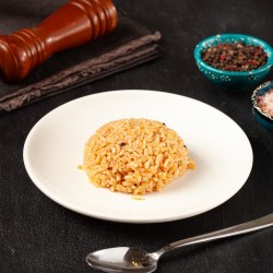 İç Pilavı ( Karabiber, yeni bahar, nane, reyhan, toz biber, kimyon, tarçın, kuş üzümü)