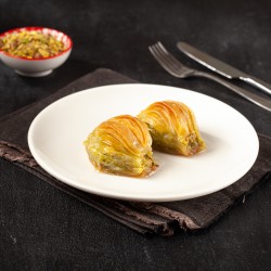 Midye Baklava